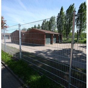 Panelstängsel + grindar